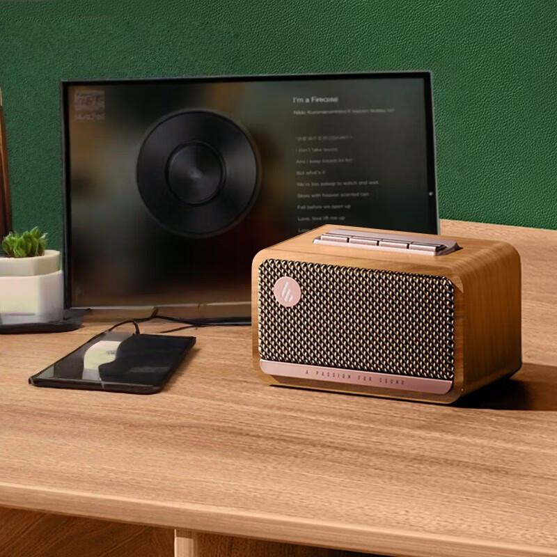 

EDIFIER M130 Retro Wood Grain Portable Bluetooth Speaker (CN version)