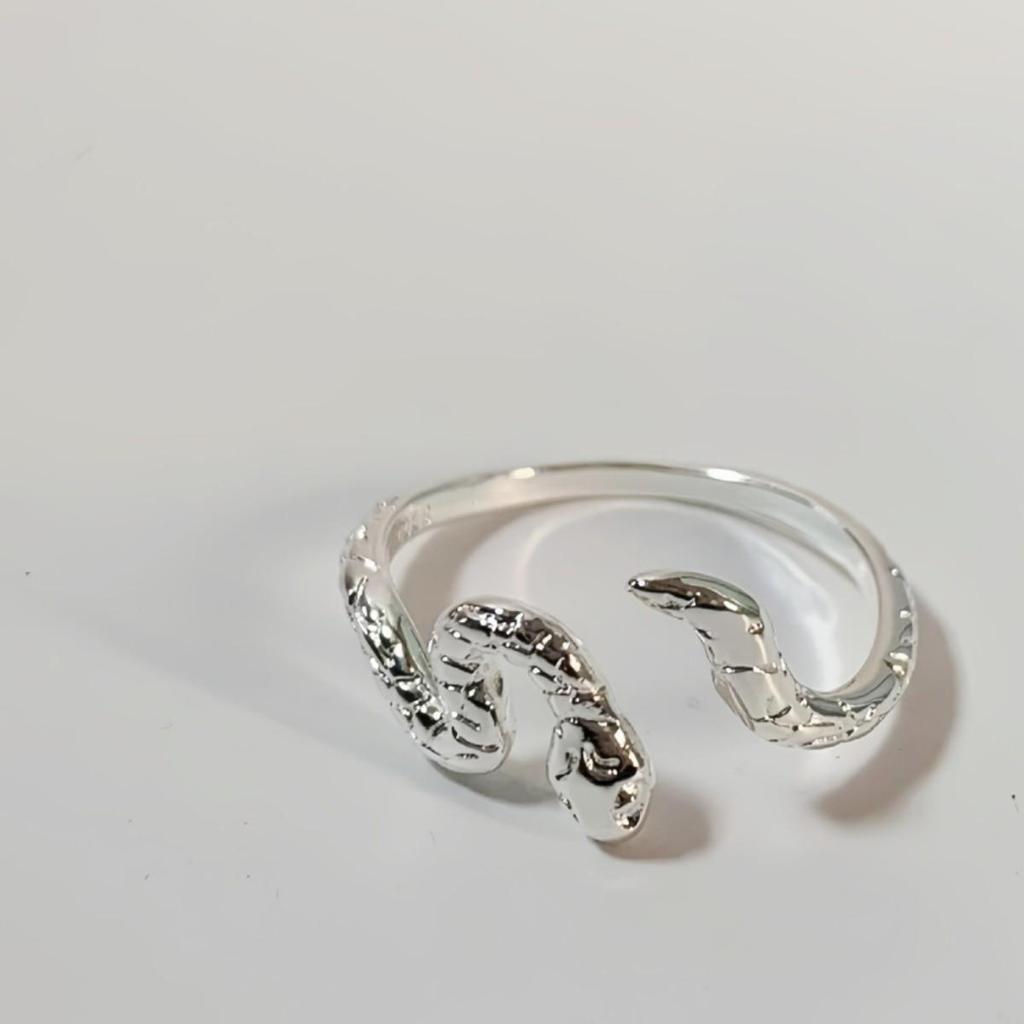 Snake Spirit Women's Ring - Sweet, Cool, Minimalist Snake Design, Index Finger Accessory