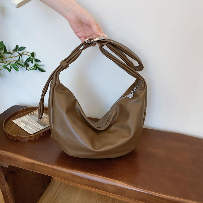 Stylish Soft Pu Large Capacity Slouchy Shoulder Bag Perfect For Casual Shopping