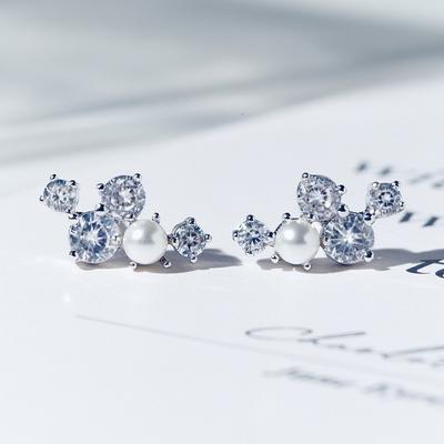 [Getragen von StayC Se-eun, Yoo Ji-ae und Wooyeon] 14 Karat Gold Blütenperlen Zirkonia Ohrringe Silber 925 Cser0001