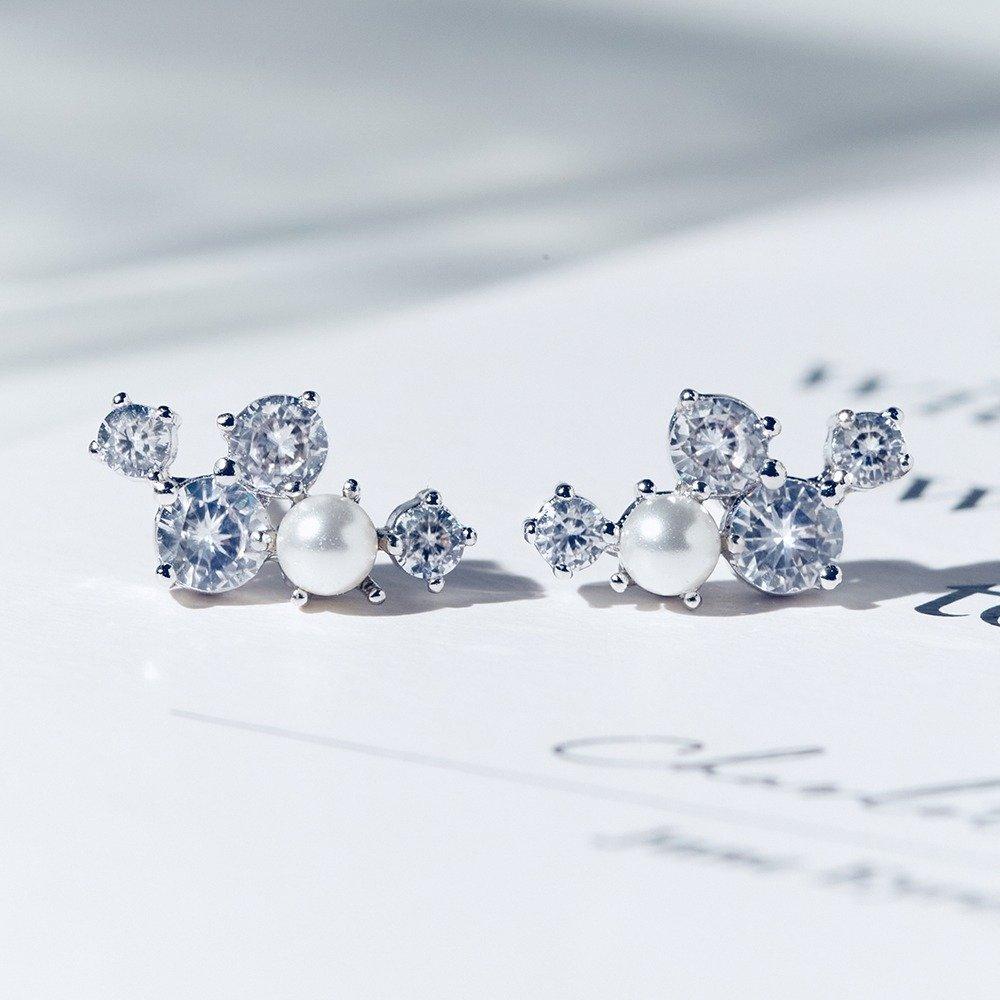 [Worn by StayC Se-eun, Yoo Ji-ae, and Wooyeon] 14kgf Blossom Pearl Cubic Earrings Silver 925 Cser0001