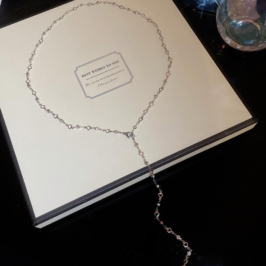 Minimalist Multi-Layer Stackable Clavicle Necklace - Trendy, Versatile Design for Women