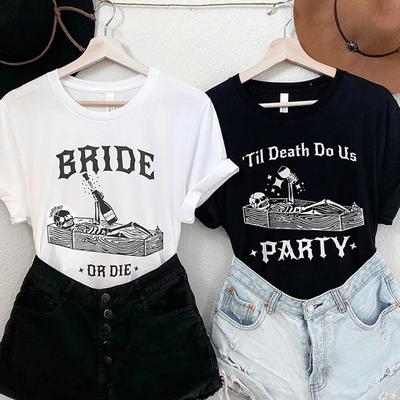 Üst Kıyafetler – T-shirtler