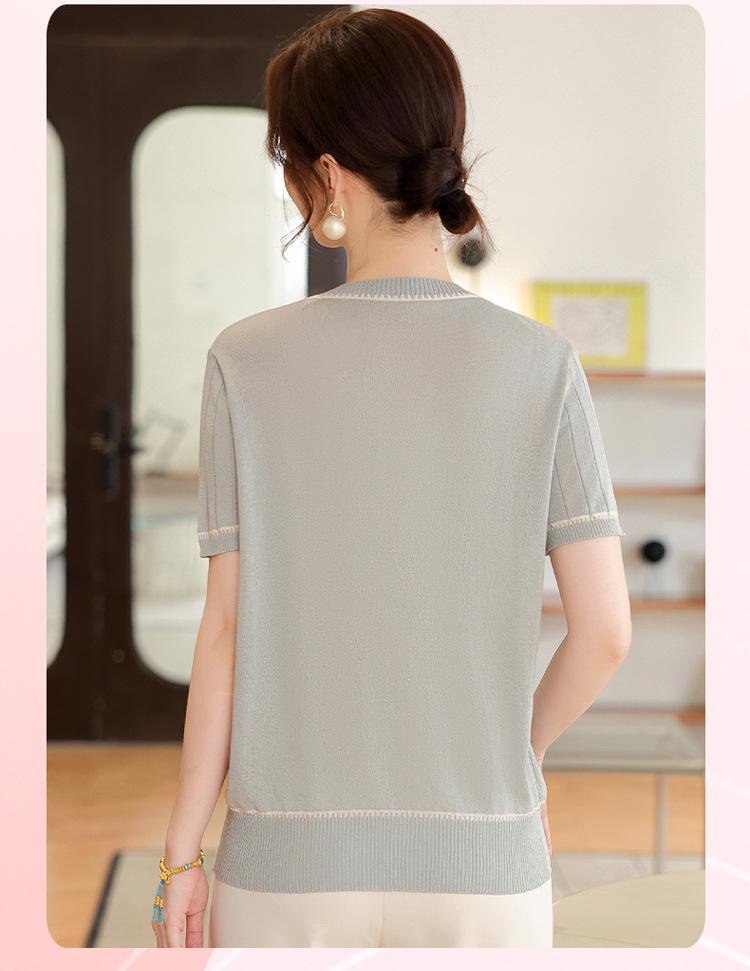 Mom's French Style Ice Silk Knit Top, Short Sleeve, Versatile & Stylish T-shirt for Middle-Aged Women, New Summer Fashion.