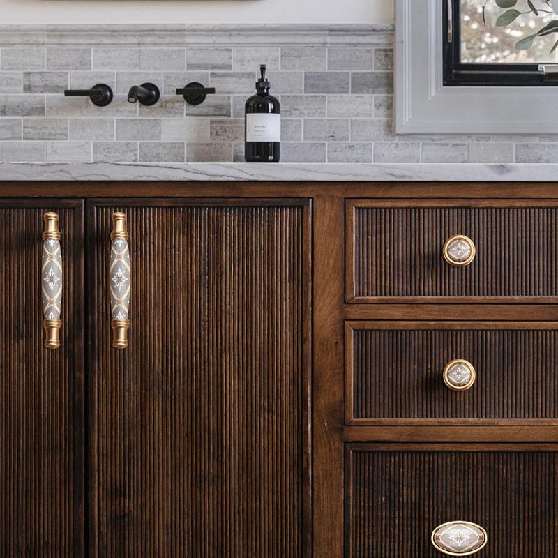 Luxurious Shoe Cabinet Handles with Retro Ceramic Design