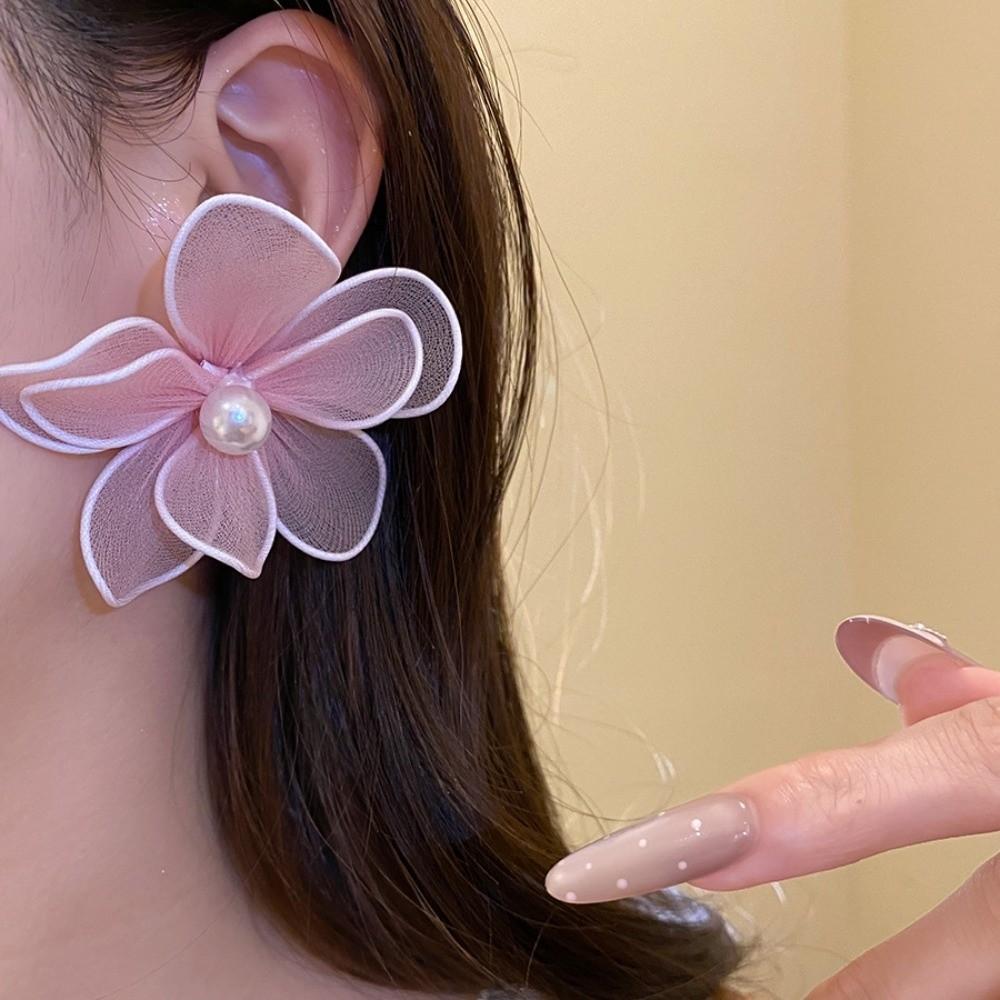 Pearl Women Floral Ear Studs Big Floral Ladies Stud Earrings Iron Mesh Flower Earrings  Seaside