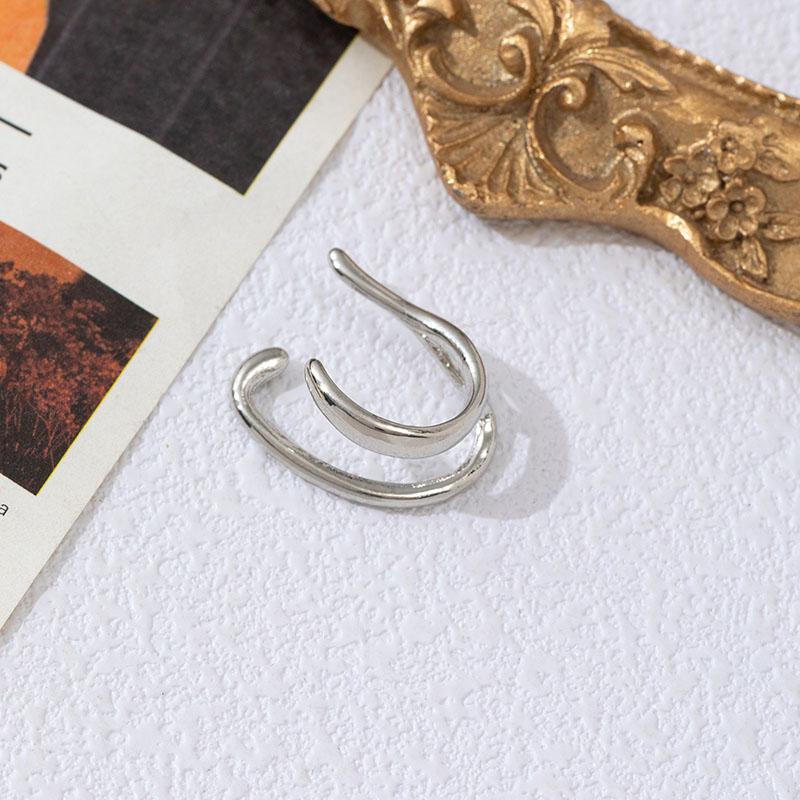 Nieuwe Koreaanse Nep Piercing Oor Cuff Dubbele Cirkel Oor Cuff Nep Oorbellen voor Vrouwen Man Hiphop Cuffs Oorclips Accessoires Cadeau