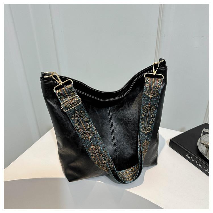 2024 Spring New Fashion Street Tide Large Capacity Casual Shoulder Diagonal Crossbody Tote Bag Women's Bag