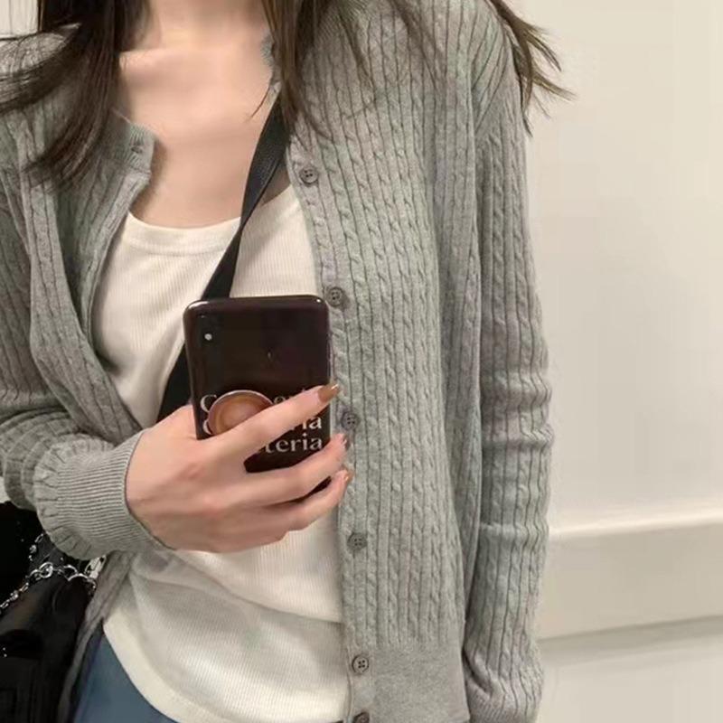 Retro Twist Autumn and Winter New Knitted Cardigan Women's Crew Neck Short Base Versatile and Thin Sweater Jacket Women