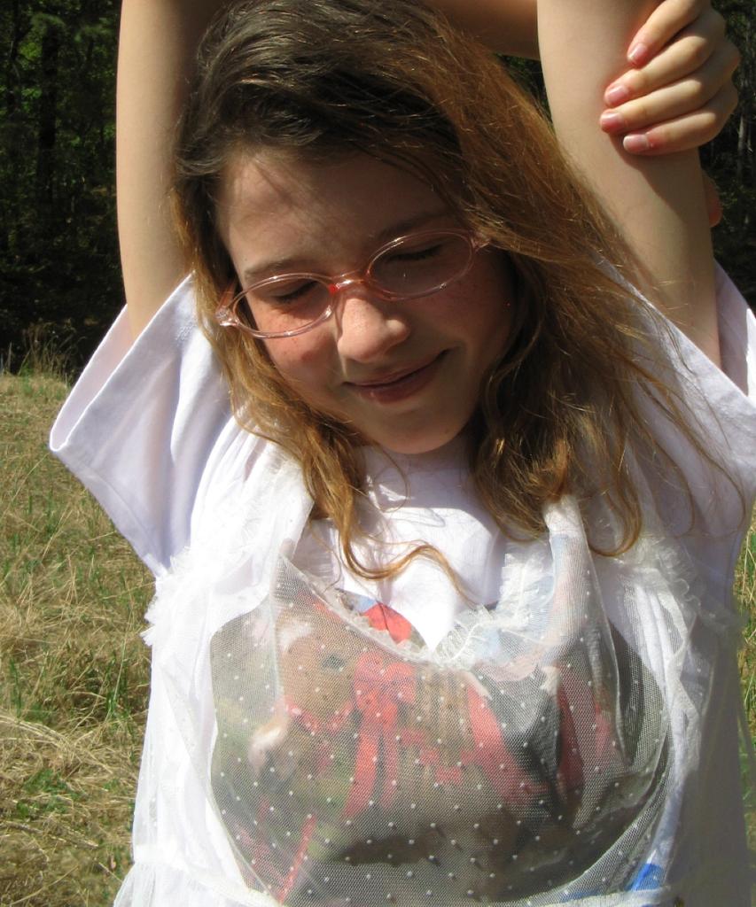 RONRON Pony Heart Over Fit T Shirt White