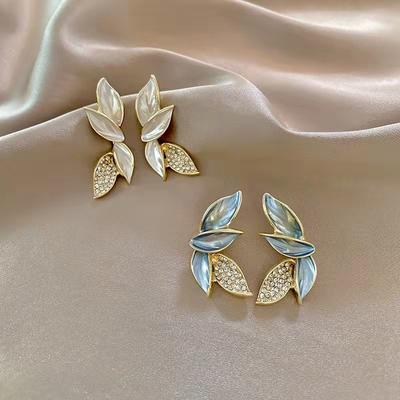 Koreanische temperament super fee vielseitig blatt stud ohrringe flash diamant blätter lange dame licht luxus, ohrringe, frauen