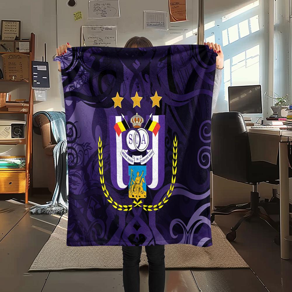 1 ks Flanelová deka s potiskem Royal Sporting Club Anderlecht, Vysoce kvalitní, Pro všechna roční období, Domácí dekorace, Teplo a pohodlí, Ideální jako vánoční dárky