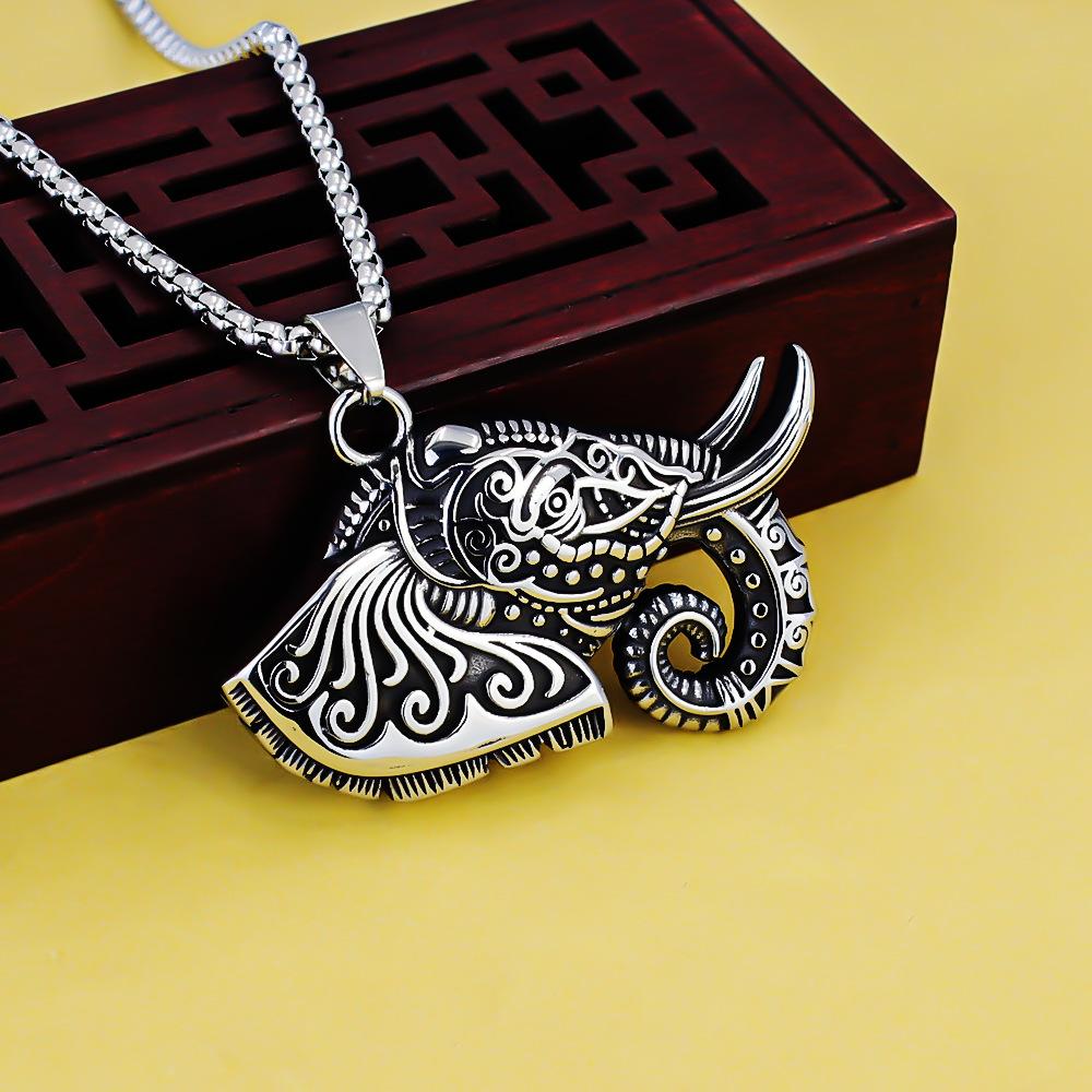 European and American Retro Titanium Steel Necklace Men's Pendant Animal Jewelry Relief Elephant Pendant