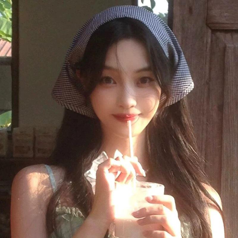 New Striped Hair Scarf Bohemia Bandana Hair Band Retro Triangle Scarf Kerchief Women Girl Travel Photo Headscarf Accessories