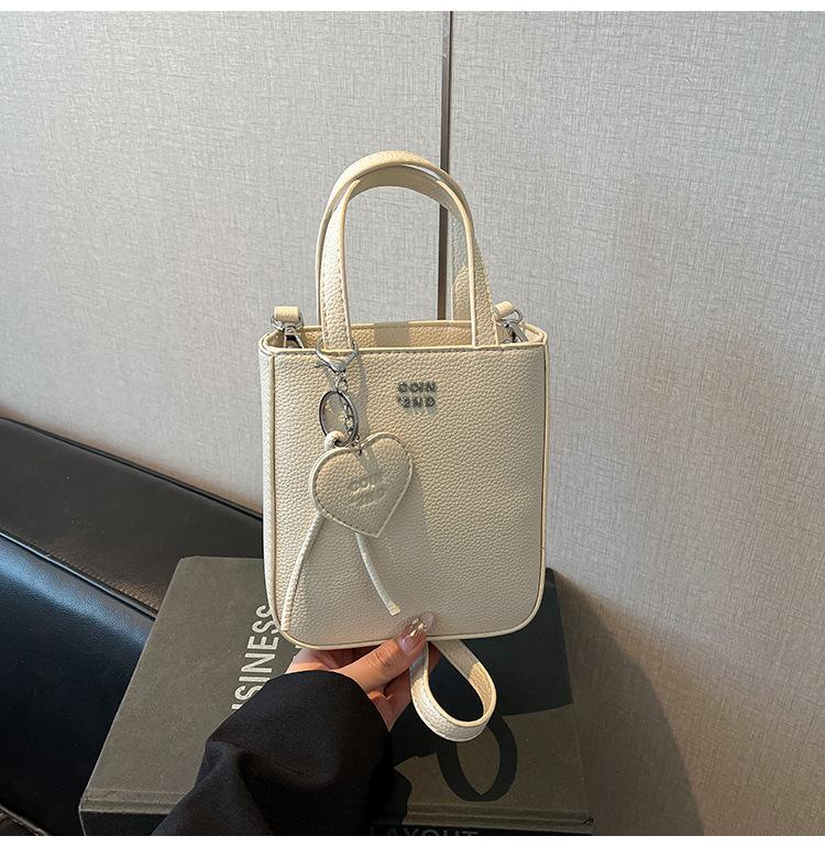 Crossbody Bag Women's New Bag Versatile Single Shoulder Portable Small Square Bag Is Now Popular Oily Small Bag