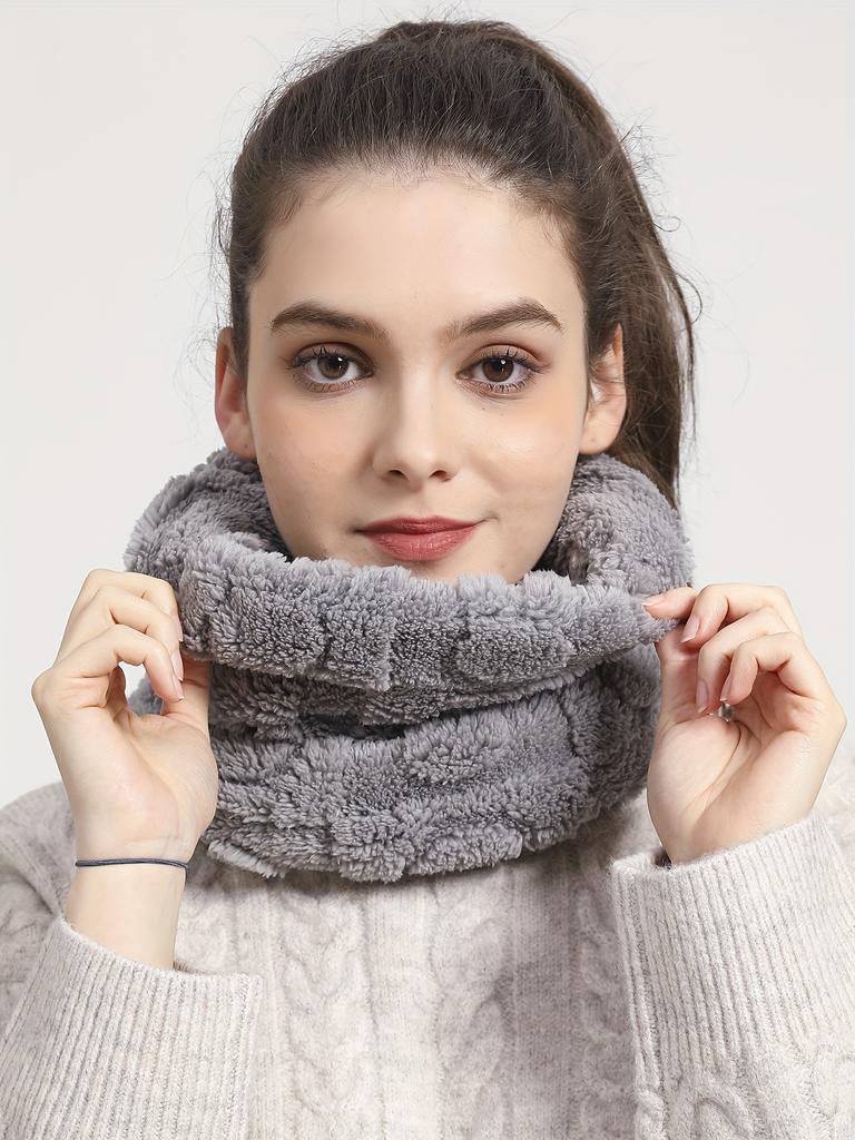 Faux Fur Plush Infinity Scarf Solid Color Soft Neck Gaiter Cute Plain Coldproof Neck Warmer Ski Mask For Women Daily Uses Winter Outdoor