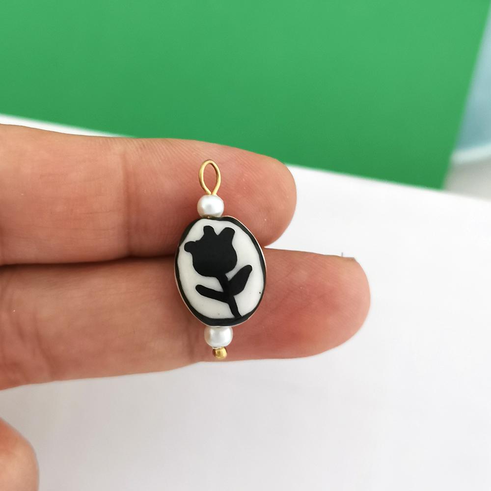 2pcs/lot Flower Ceramics Clay Tulip Pendant Charm Handmade DIY Necklace Stainless Steel Blue Painting Imitation Pearl