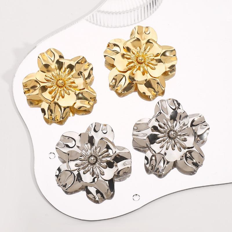 Wind Fashionable Retro Flower Earrings, Niche Design Sense Light Luxury Temperament Metal Wind Earrings