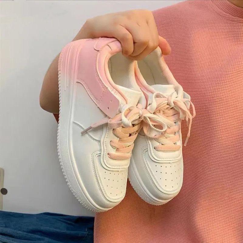 Gradually change color little white shoes girls retro versatile super fire autumn breathable casual platform sports board shoes ins tide
