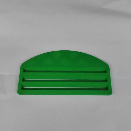 3D Printed Cat Food Extruder, Compact Portable Cat Strip Squeezer, Reusable Push-Pull Cats Food Pouches Scrapers