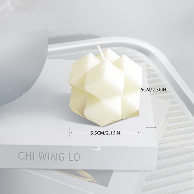 Heart-shaped candle romantic Valentine's Day tea wax proposal pendulum small candle prop art scented candle