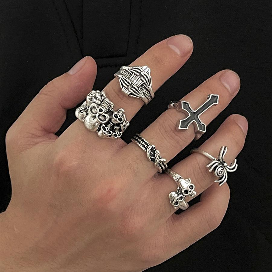 Halloween Skull Ring Set for Men Hip Hop Niche Retro Spider Exaggerated Style Ring Jewelry