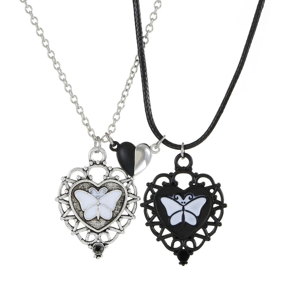 

Fashion Butterfly Heart Magnet Necklace for Men Women Hollow Love Clavicle Chain Jewelry Gift Gothic Decoration Sweetheart Couple Gifts Heart