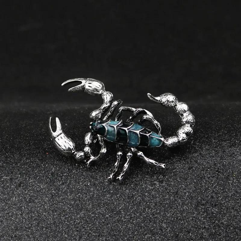 Fashion New Gold Silver Plated Enamel Scorpion Brooch Personality Temperament Corsage Lapel Pin Male Clothing Accessories Gifts