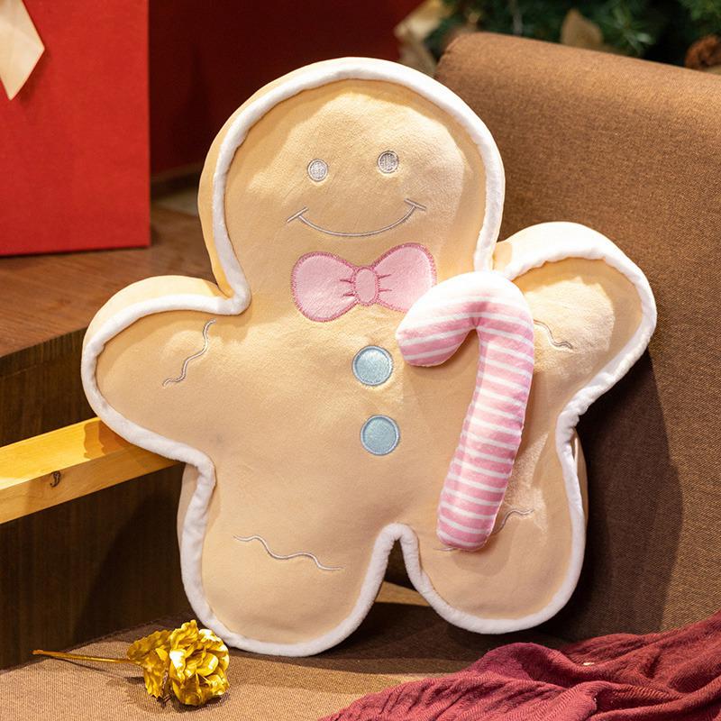 Gingerbread Man Hugging Pillow Plush Toy – Cute Christmas Tree Figurine