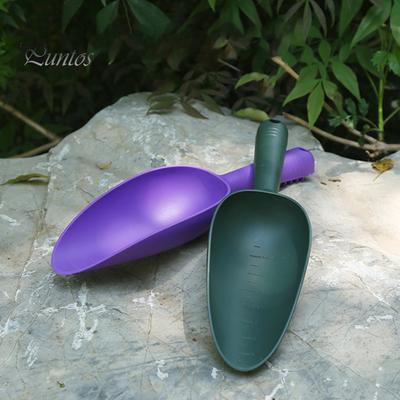 Vynikající ergonomická rukojeť Praktická lopatka na půdu Multifunkční zahradnická stěrka Lžíce Domácí potřeby