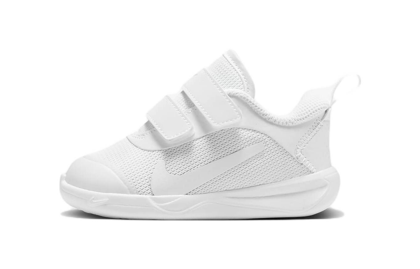 Nike Omni Multi-Court TD White Pure Platinum DM9028-100 22