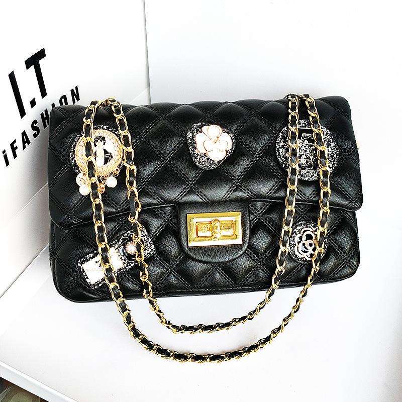 Autumn and Winter Genuine Leather Women's Bag, Personalized Badge Bag, Women's Small Fragrance Style Diamond Grid Chain Bag, Fashionable and Versatile