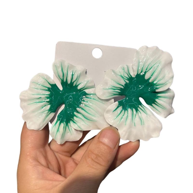 

Floral Studs Earrings Elegant Enamel Finish Ear Studs For Weddings Travel Accessories Comfortable Daily Wear Jewelry