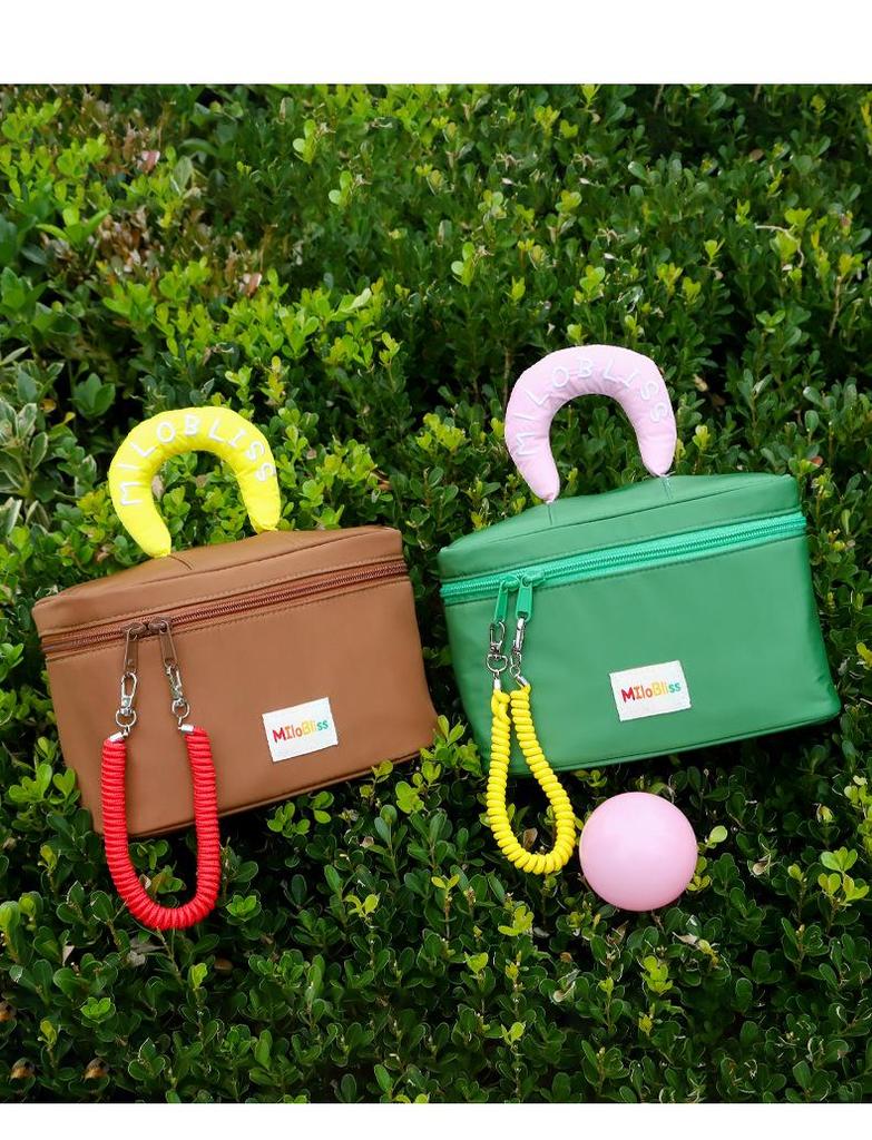 High-Capacity Cute Contrast Color Waterproof Cosmetic Bag for Women