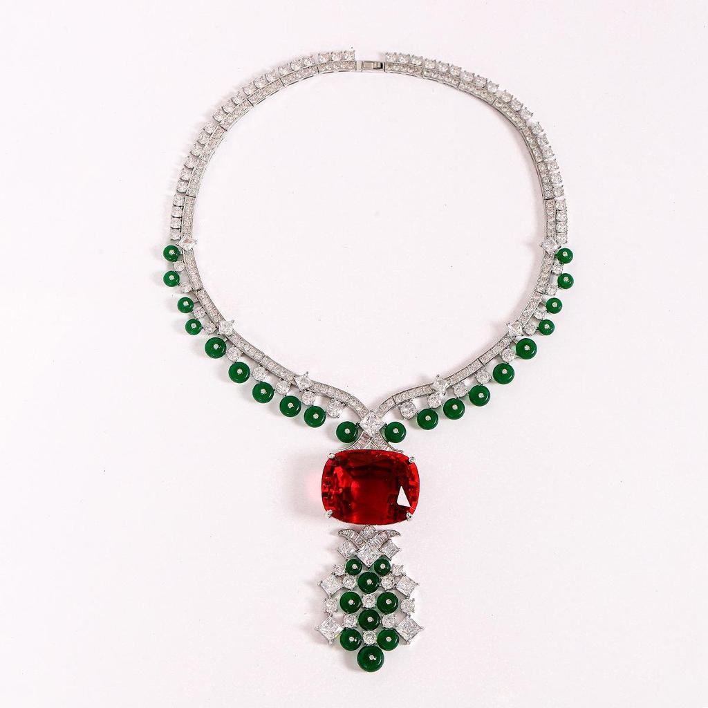 2024 Winter Light Luxury High-End Choker Necklace Set for Women