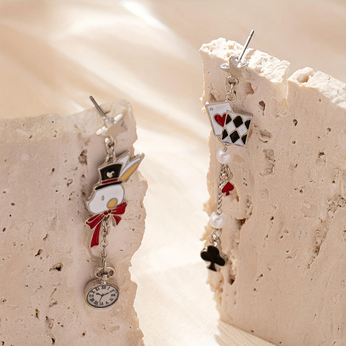 [Retro Fashion Earrings] 1 Pair Retro Fashion Rabbit Watch Drop Earrings | Simple Temperament Versatile Playing Cards