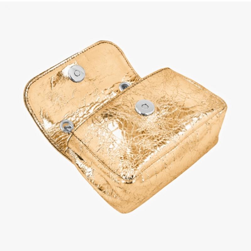 Vivienne Westwood Metallisk Rynkad Liten Handledskedja Axelremsväska 5c01000bw L00a7 R401