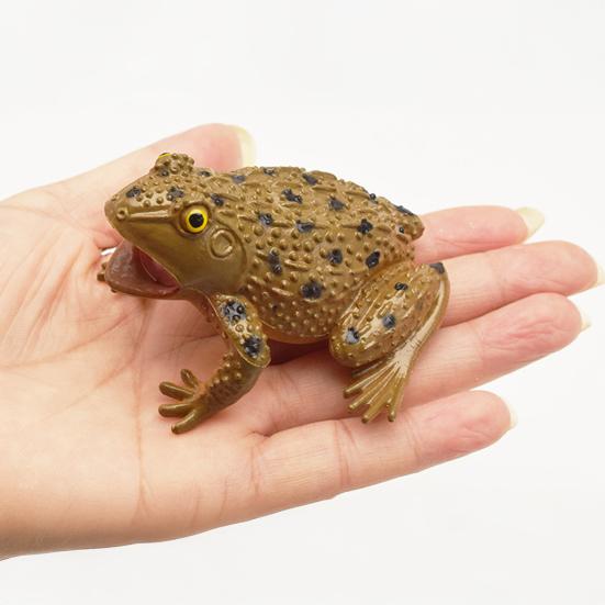 Simulated Frog Model with Lifelike Sound Stress Relief Realistic Toad Squeeze Toy Toddlers Educational Animal Prank Toy Gag Gift