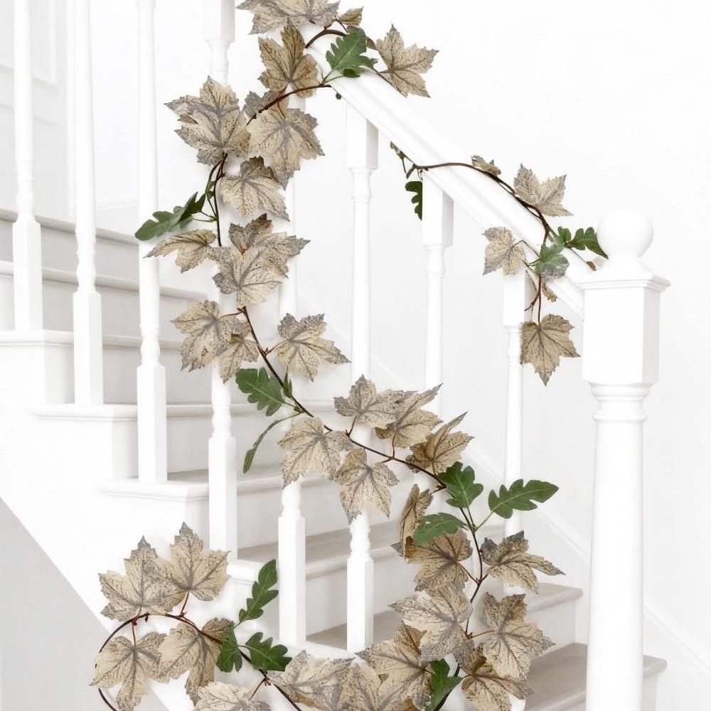 DIY Craft Artificial Maple Leaf Garland Hanging Vine Fall Foliage Garland Indoor Winding Decor