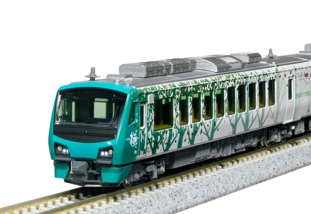 KATO N Gauge Series Buna Formation Set Railway Model Diesel Railcar HB-E300 "Resort Shirakami" 4-Car 10-2073