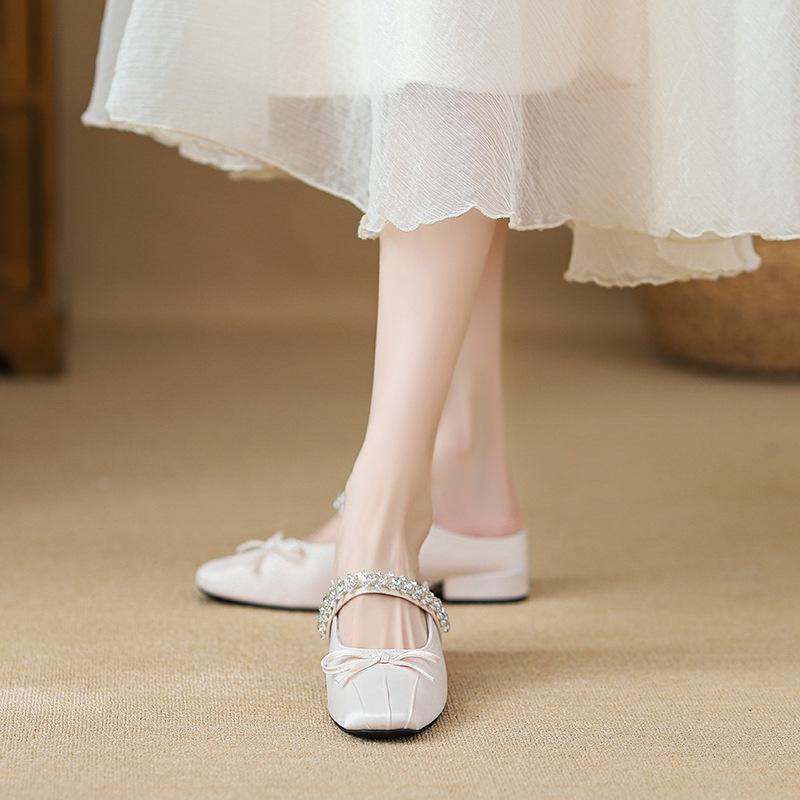 

Silk rhinestone bow square head heightening bag head half slippers women wear new thick heel cool slippers 34 абрикосовий