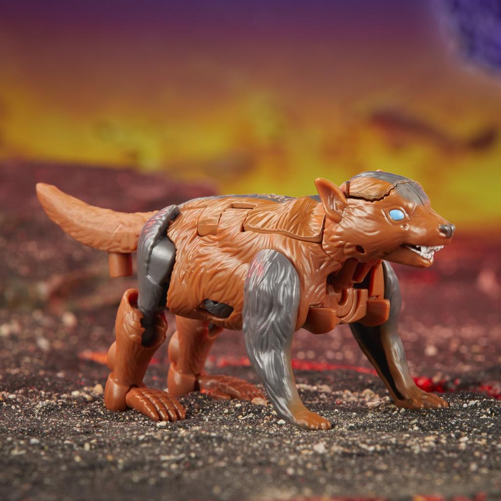 Transformers Legacy United Core Class Beast Wars II Universe Tasmanian Transforming Action Figure Kid, 3.5-Inch 8+