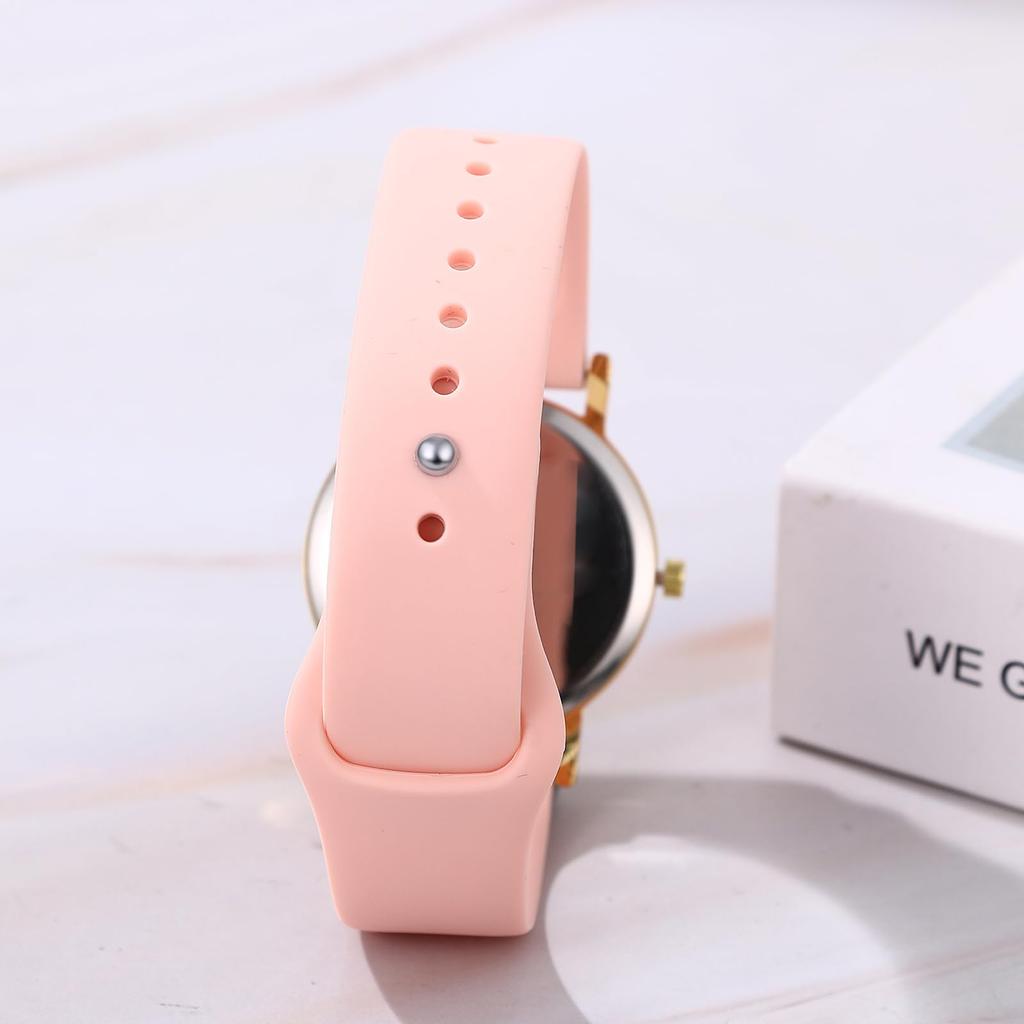 Silicone Adjustable Arabic Large Analog Quartz Business Use Perfect for or as a Gift for Her Women's Watch, Waterproof, Color Length, Numerals,
