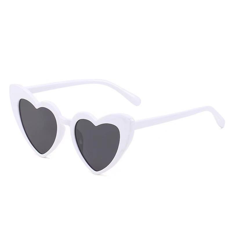 1Pc Cartoon Heart Sunglasses Children Baby Sunglasses Boys Girls UV400 Sun Glasses Shades Kids Gifts Fashion Party Eyeglasses