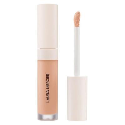 Make-up na tvár – Korektory a tónovacie krémy