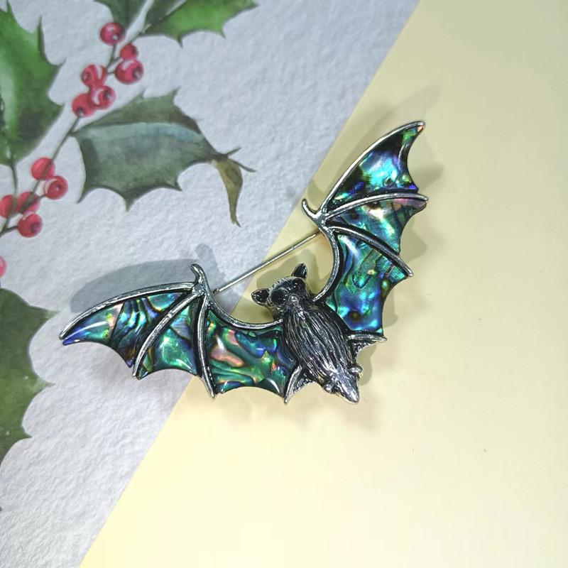 Vintage Silver Shell Bat Brooch Pendant With Animal Design For Women And Men
