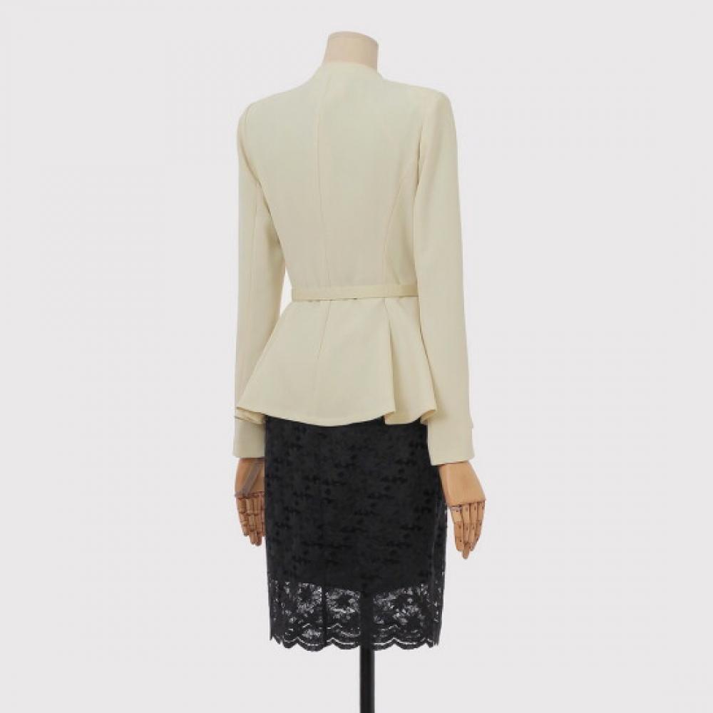 Win Women S claSSic Peplum collarleSS Jacket
