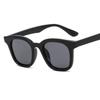 New retro small frame square sunglasses men's and women's simple travel beach sunglasses European and American round face glasses s