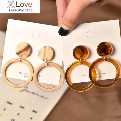 Trendy Resin Brown Round Clip On Earrings Temperament Korean Acrylic Geometric Big Circle Clip Earrings For Women No Piercing