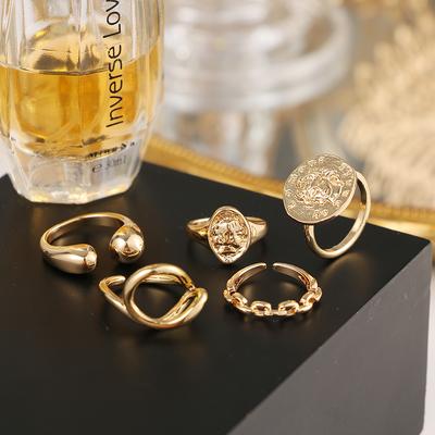 Punk Retro Beauty Head Ring Set 5-dielna sada Krížový prsteň na ústa Bambusový prsteň s vetrom Roztomilý prsteň Dámy Romantický darček